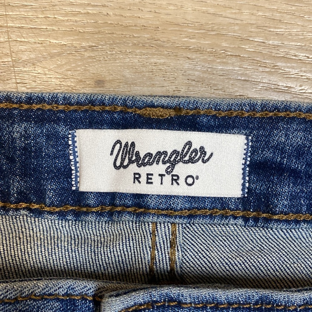 Wrangler Women's Blue Flare Jeans - Picture 4 of 8